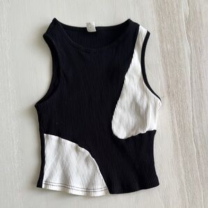 Amazon Black and White Sleeveless Ribbed Top